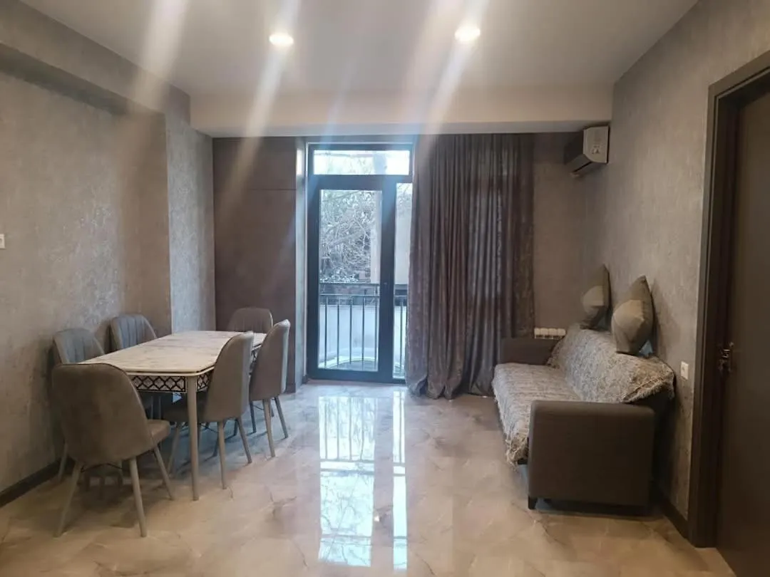 Apart Pribil Tbiliszi Apartman