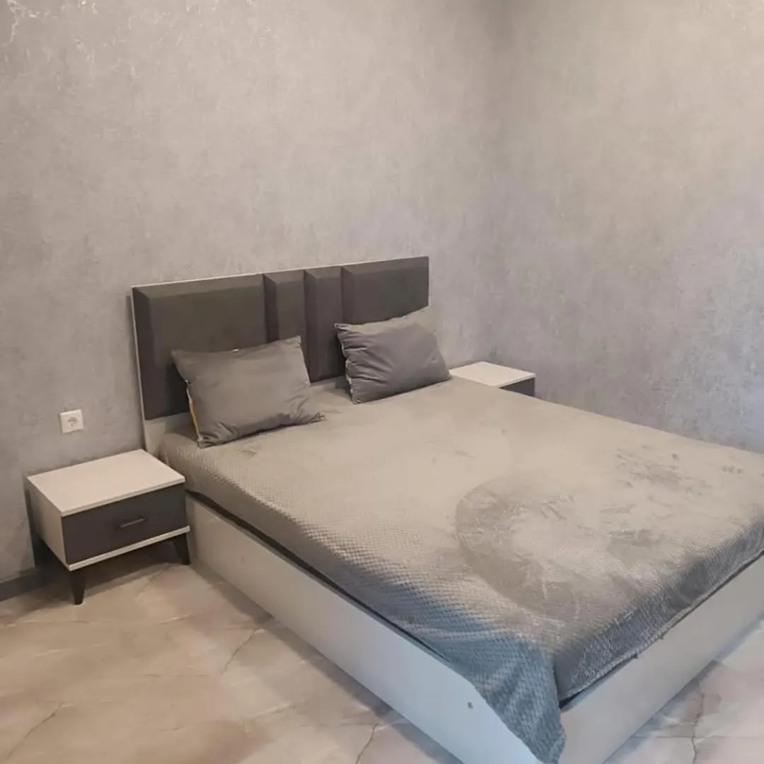 Apart Pribil Tbiliszi Apartman